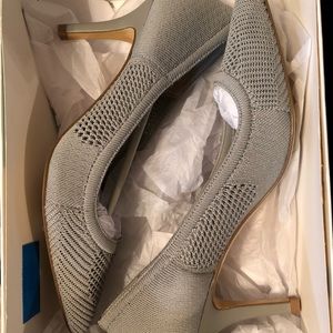 New Neiman Marcus Sochi Stretch Knit Pump Heels